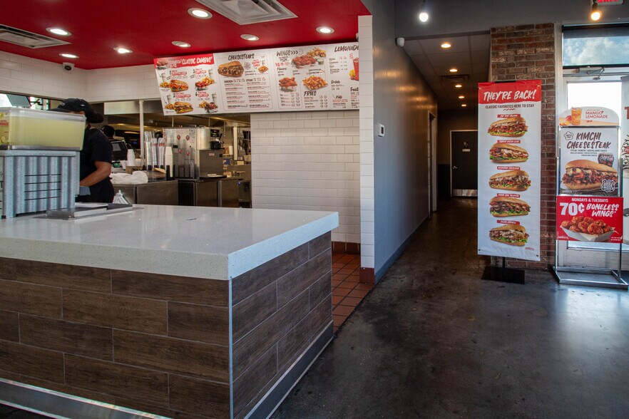 More Photos Of 5908 Orange Blossom Trl, Orlando Fast Food For Sale