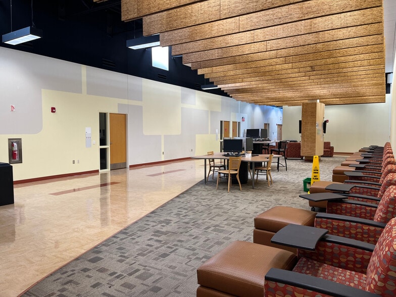 More Photos Of 2121-2161 Pennsylvania Ave, York Research And Development For Sale