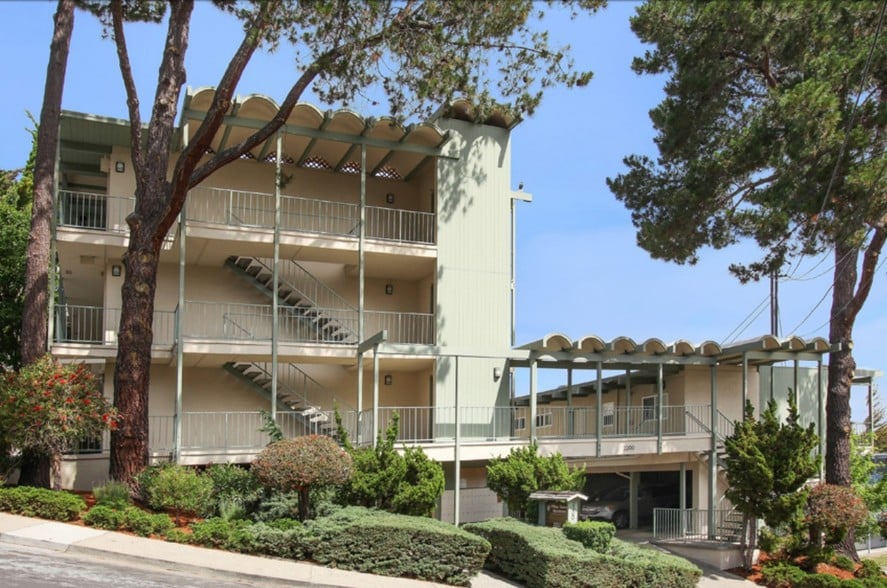 More Photos Of 2200 Village Ct, Belmont Apartments For Sale