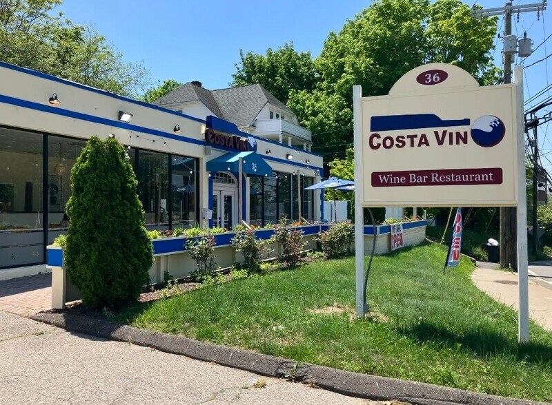 More Photos Of 36 Westport Ave, Norwalk Freestanding For Lease