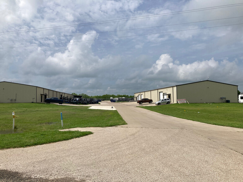 Primary Photo Of 1484 Champion Rd, Terrell Warehouse For Lease