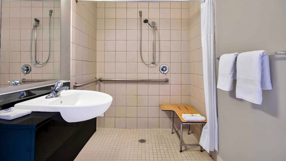 More Photos Of 3007 Cerrillos Rd, Santa Fe Hotel For Sale