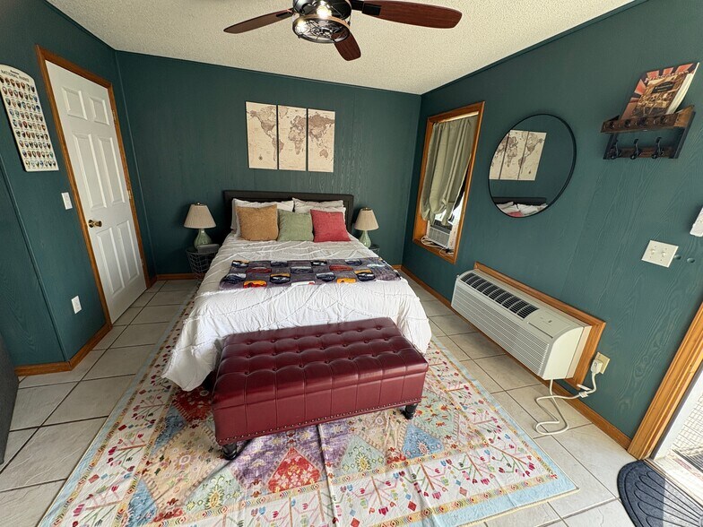 More Photos Of 109-111 Commercial St, Warrensburg Apartments For Sale