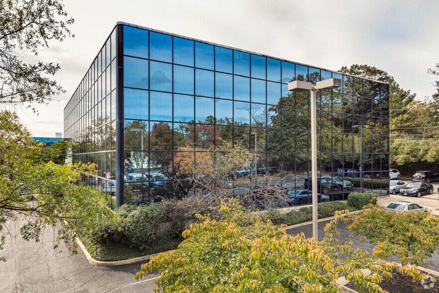 More Photos Of 5350 Shawnee Rd, Alexandria Medical For Sale
