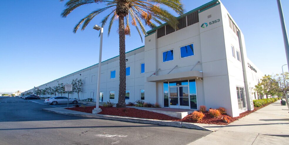 More Photos Of 5353 W Imperial Hwy, Los Angeles Unknown For Lease