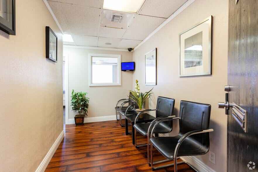 More Photos Of 6505 Rosemead Blvd, Pico Rivera Loft Creative Space For Lease