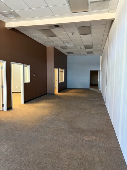 More Photos Of 3120 Denali St, Anchorage Freestanding For Lease