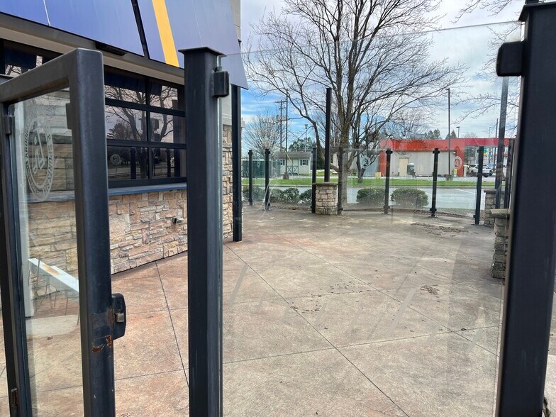 More Photos Of 327 Star Rd, Allentown General Retail For Sale