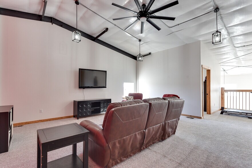 More Photos Of 1058 Sunburst Ln, Mead Warehouse For Sale