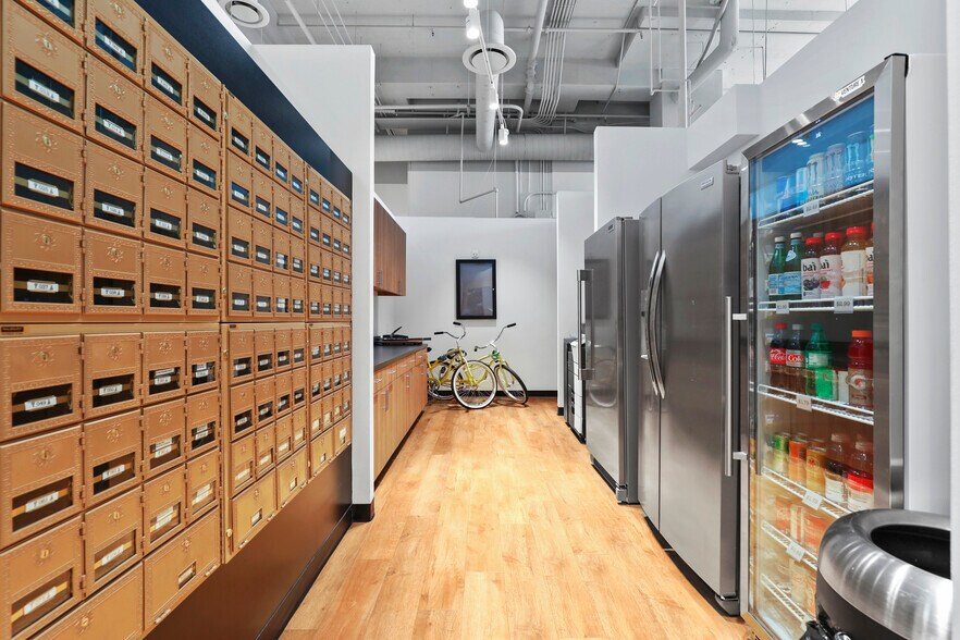 More Photos Of 5301 Alpha Rd, Dallas Coworking Space