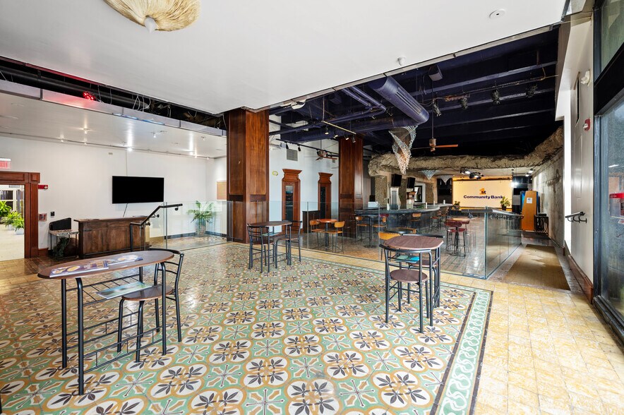 More Photos Of 500 N Water St, Corpus Christi Office For Lease