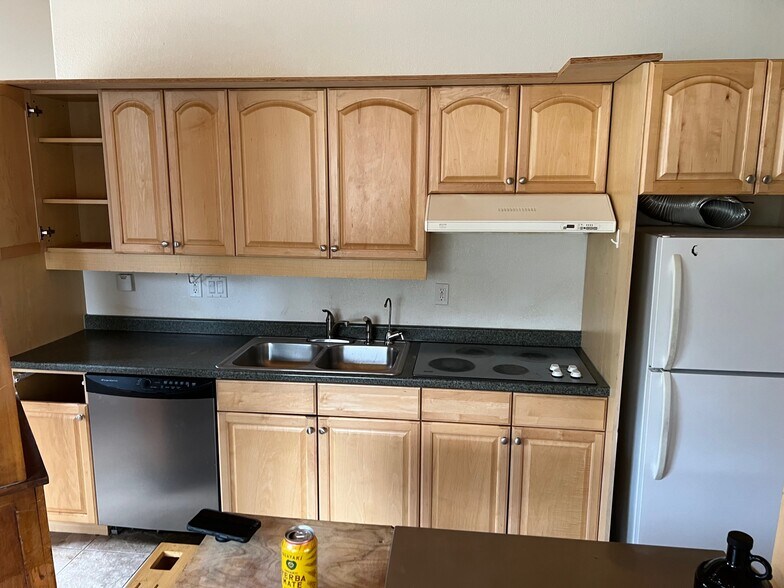 More Photos Of 41 Main St, Rollinsville Freestanding For Sale