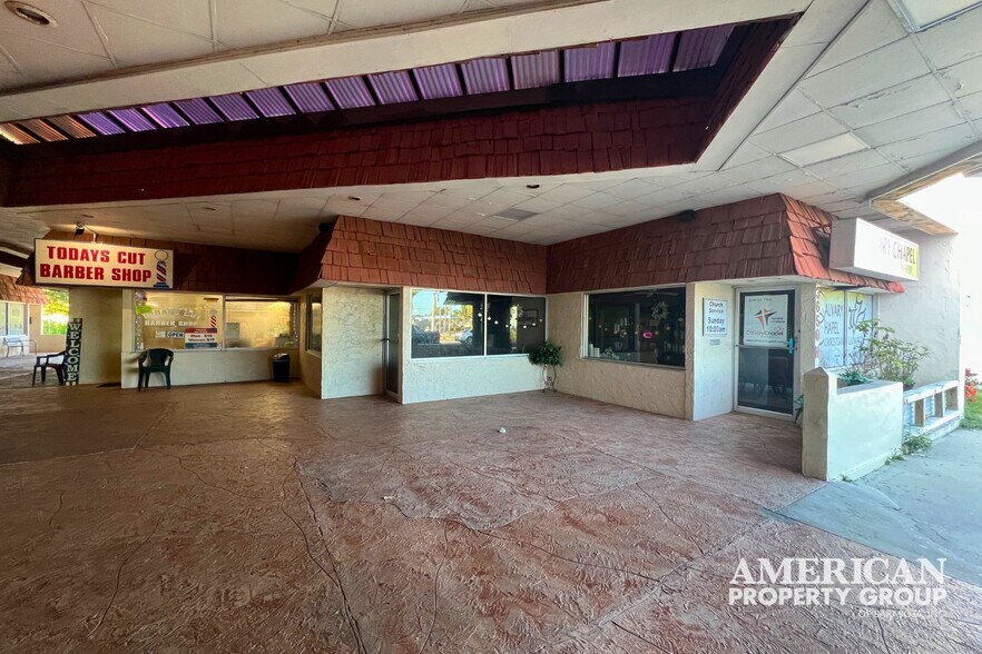 More Photos Of 3650 Webber St, Sarasota Unknown For Lease