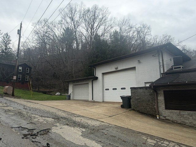 More Photos Of 306 Maple Creek Rd, Charleroi Auto Repair For Sale