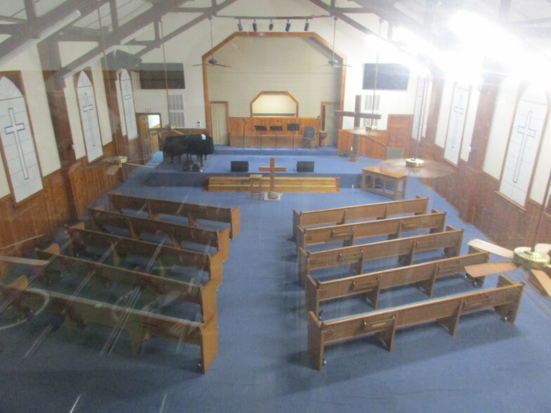 More Photos Of 4501 W 8th St, Tulsa Religious Facility For Sale