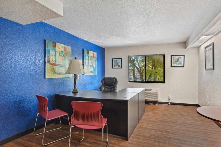 More Photos Of 7051 Seacrest Blvd, Lantana Rehabilitation Center For Sale