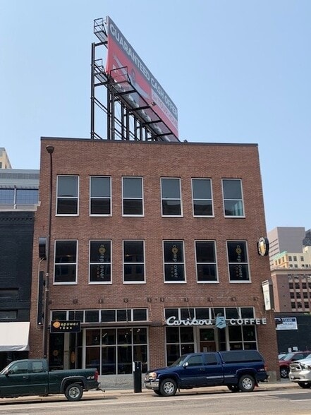 More Photos Of 501-509 S Washington Ave, Minneapolis Health Club For Lease