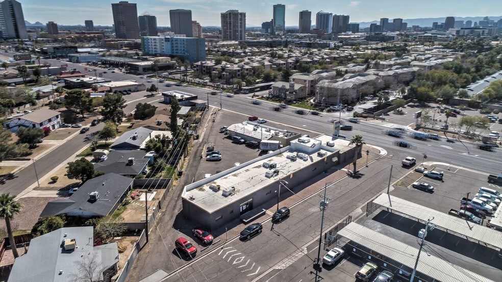 More Photos Of 626 W Indian School Rd, Phoenix Storefront Retail Office For Sale
