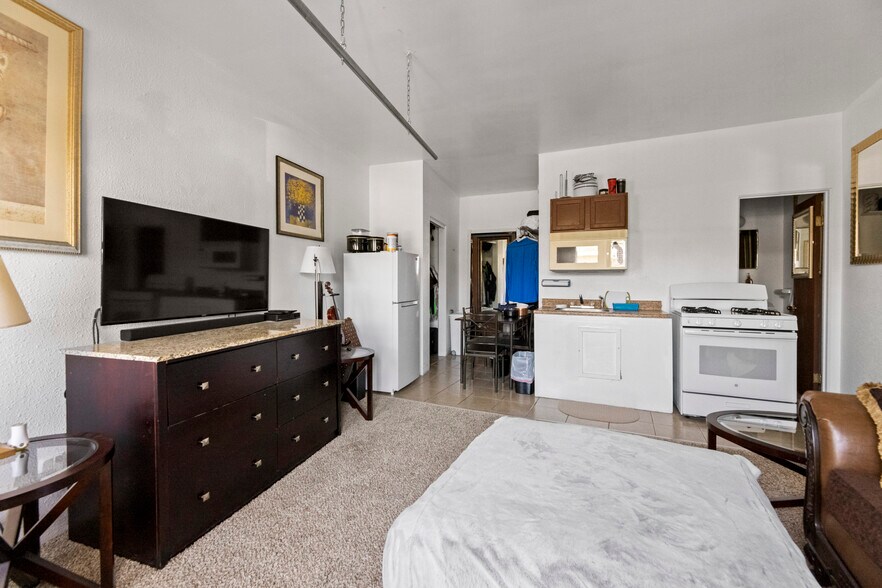 More Photos Of 6200 Melton Rd, Gary Hotel For Sale