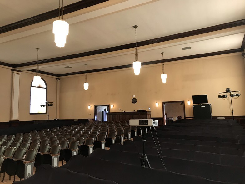 More Photos Of 229 N Montana St, Butte Religious Facility For Lease
