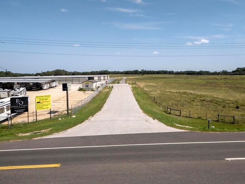 More Photos Of 942 State Highway 46, Boerne Land For Sale