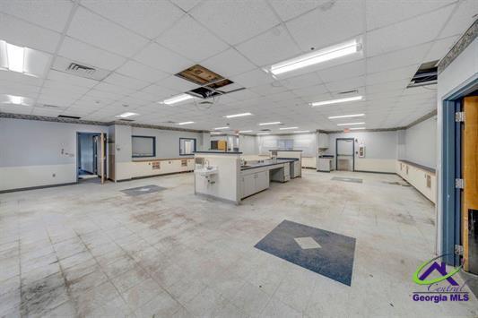 More Photos Of 114 Devaughn Ave, Montezuma Medical For Sale