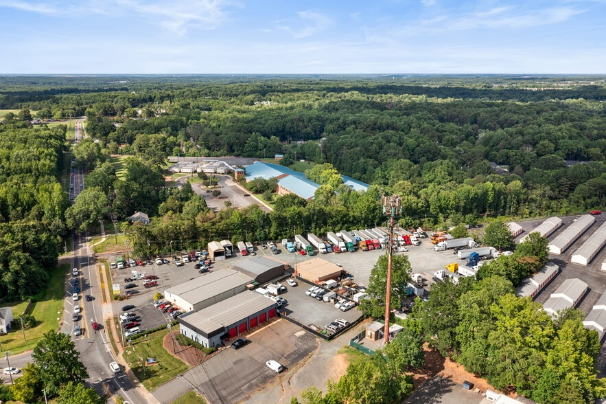 More Photos Of 7226 Harrisburg Rd, Charlotte Warehouse For Sale