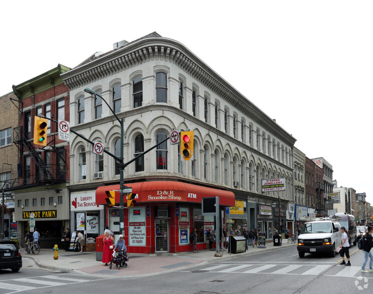 Primary Photo Of 163 Dundas St, London Storefront Retail Residential For Lease