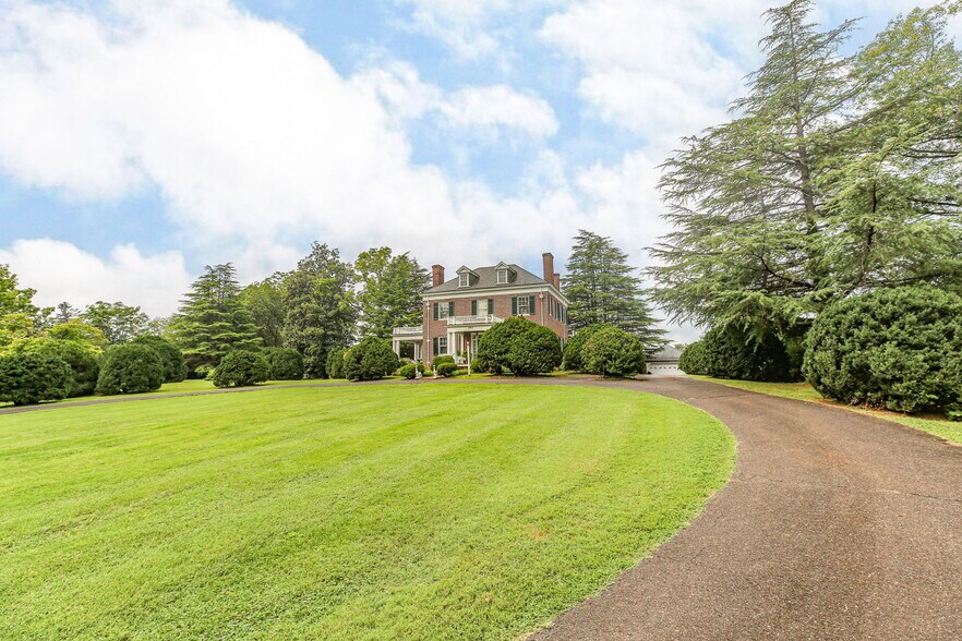 More Photos Of 590 N Madison Rd, Orange Land For Sale