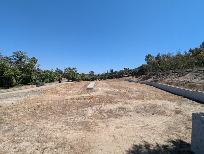 More Photos Of 2715 S Mission Rd, Fallbrook Land For Sale