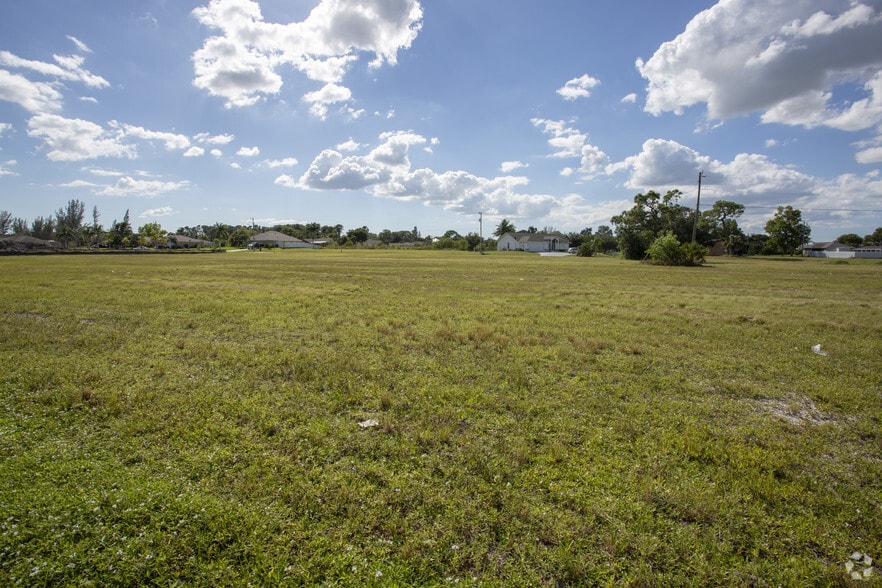 More Photos Of 1808 Skyline Blvd, Cape Coral Land For Sale