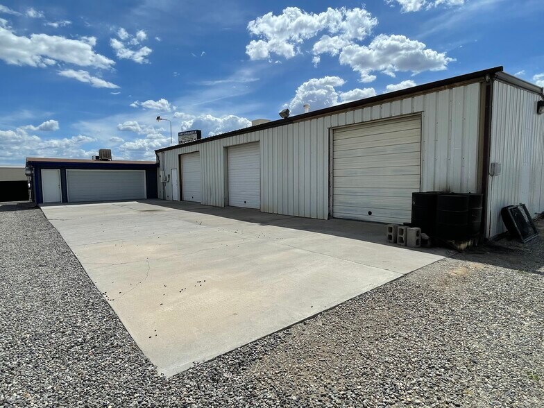More Photos Of 2912 Hill Ave, Grand Junction Flex For Lease