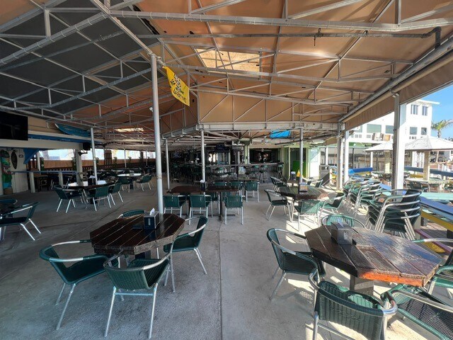 More Photos Of 1855 Gulf Blvd, Englewood Bar For Sale