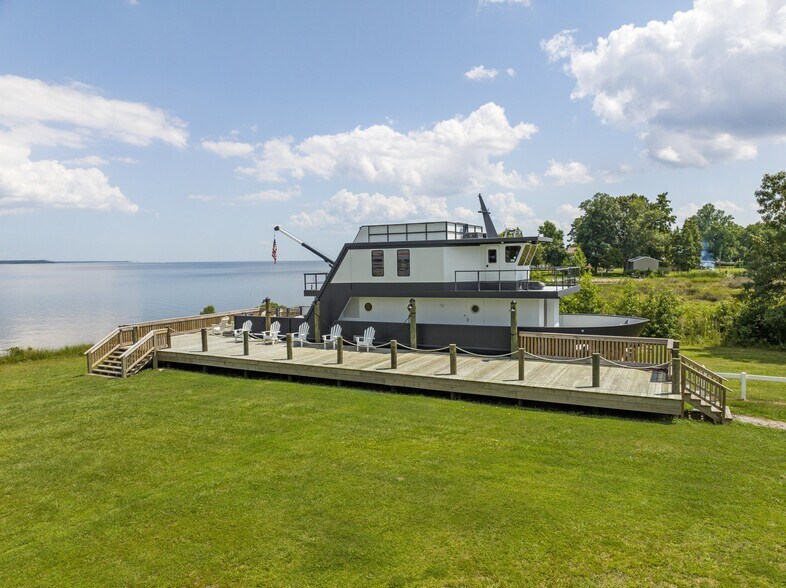 More Photos Of 220 Pungo Shores, Belhaven Lodge Meeting Hall For Sale