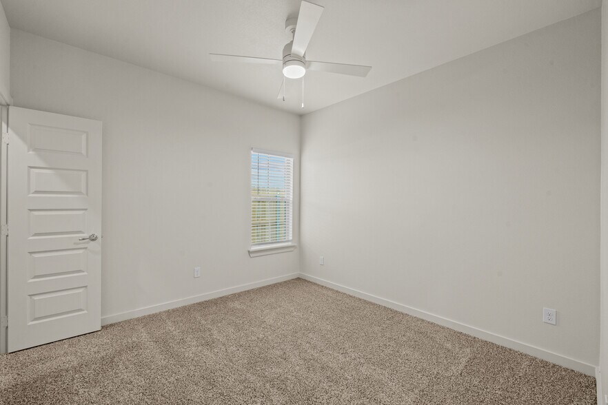 More Photos Of 7030-7036 41st st, Lubbock Apartments For Sale