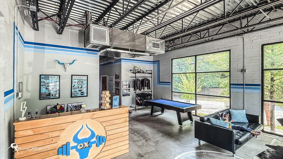 More Photos Of 1358 Glenwood Ave SE, Atlanta Freestanding For Sale