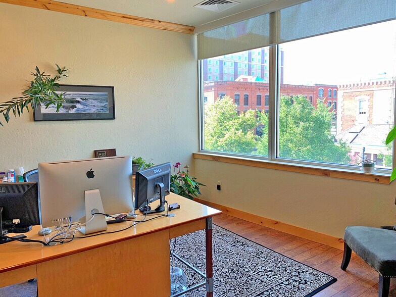More Photos Of 398 S 9th St, Boise General Retail For Lease