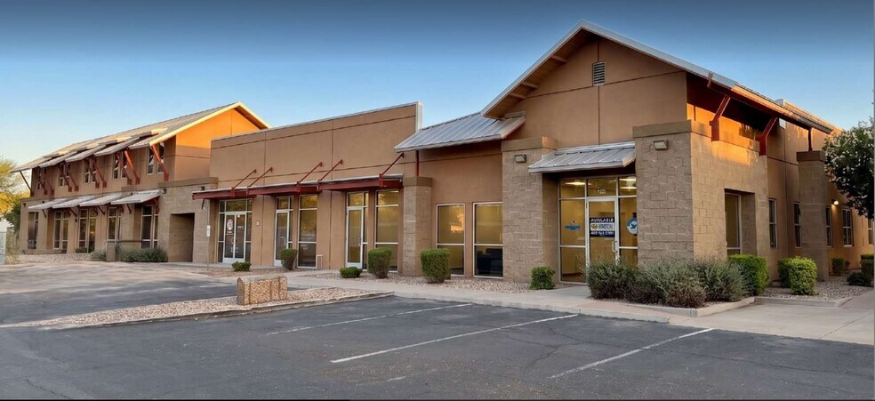 Primary Photo Of 2045 S Vineyard, Mesa Medical For Sale