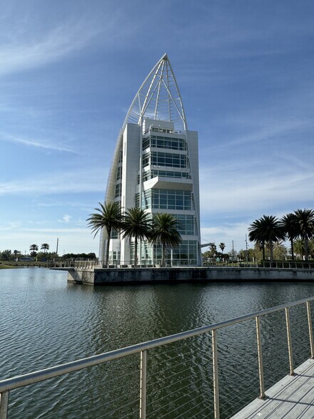 More Photos Of 670 Dave Nisbet Dr, Port Canaveral Specialty For Lease