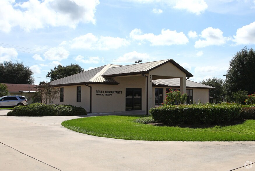 More Photos Of 437 Carlton St, Wauchula Medical For Sale