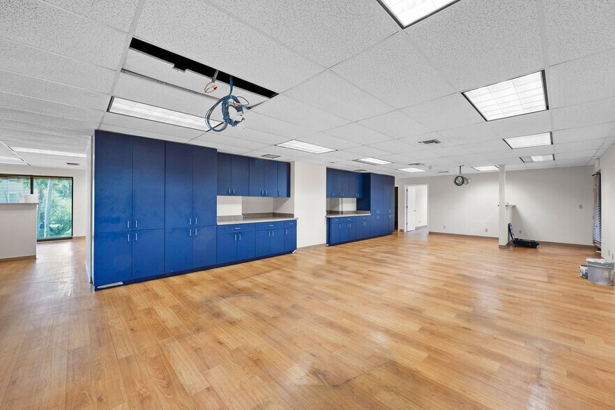 More Photos Of 210 Jupiter Lakes Blvd, Jupiter Medical For Sale