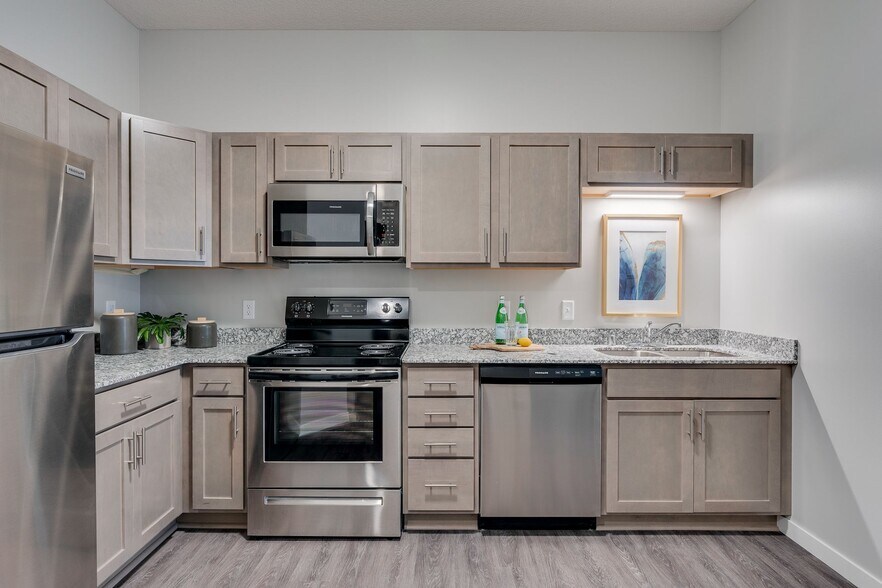 More Photos Of 1935 Park Ave, Minneapolis Apartments For Sale