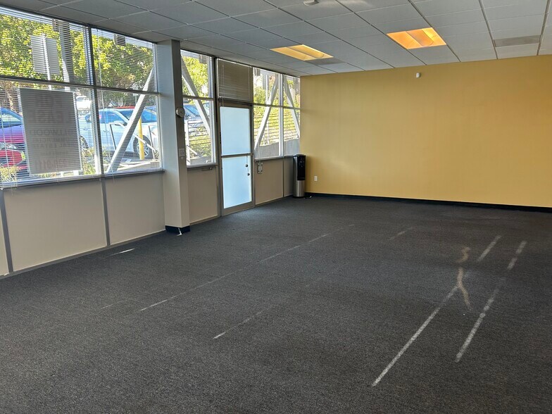 More Photos Of 168-170 Santa Clara Ave, Oakland Medical For Lease