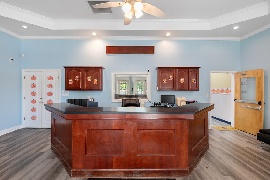 More Photos Of 1224 Old Cherokee Rd, Lexington Daycare Center For Sale