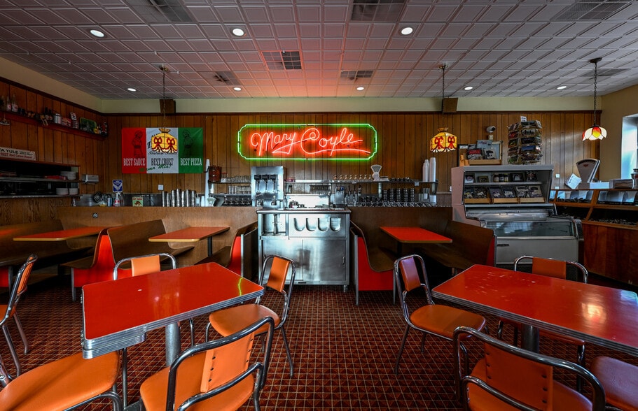 More Photos Of 780 W Market St, Akron Freestanding For Sale