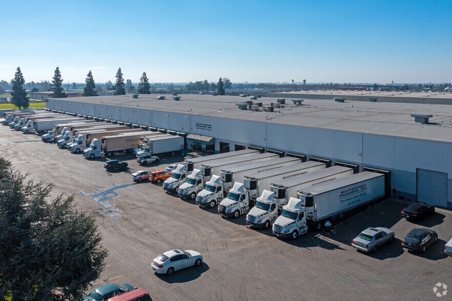 More Photos Of 4747 Frontier Way, Stockton Refrigeration Cold Storage For Lease