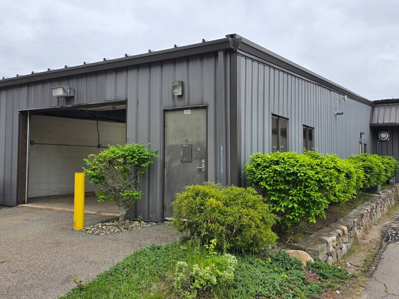 Primary Photo Of 4 Wilder Dr, Plaistow Warehouse For Lease