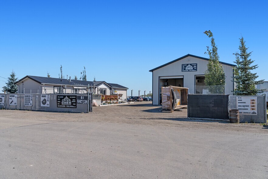 More Photos Of 81 Barstow St, Carseland Auto Repair For Sale