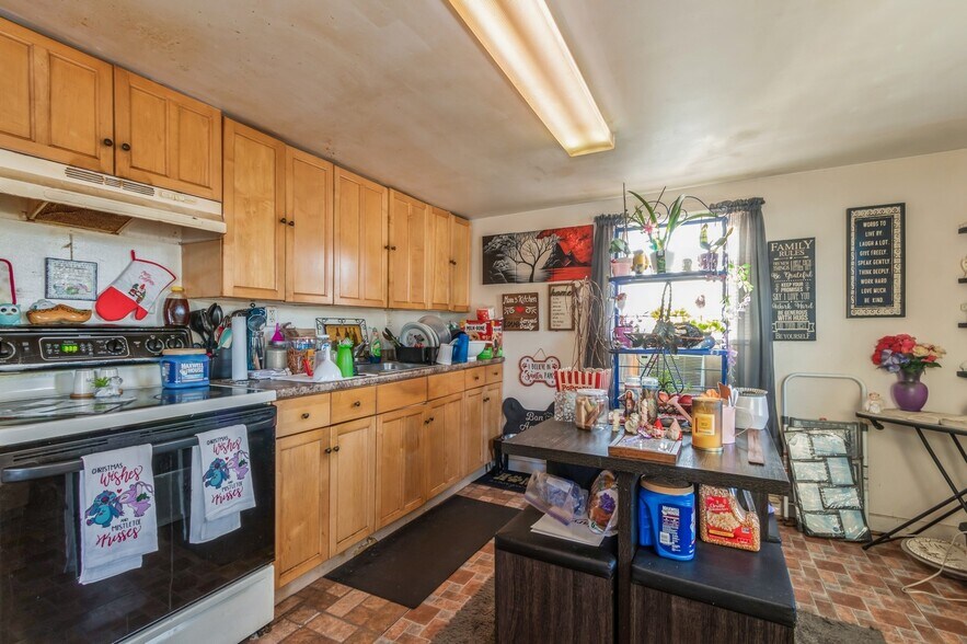 More Photos Of 569 Morton Ave, Rosenhayn General Retail For Sale
