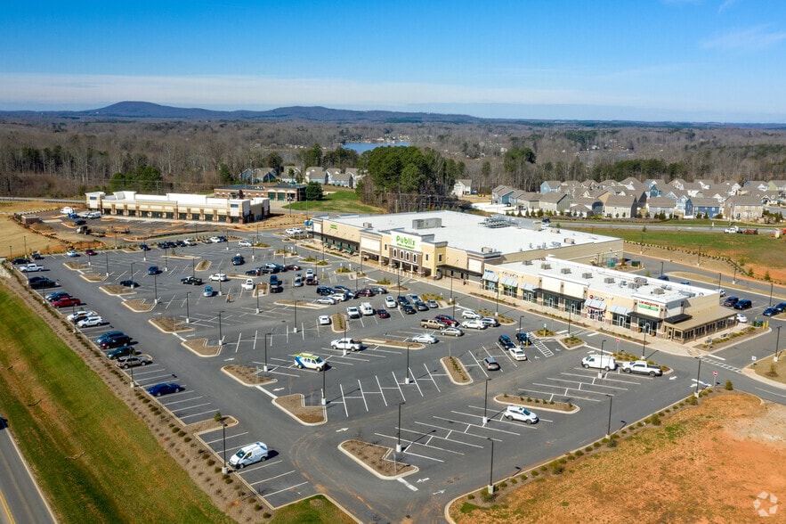 More Photos Of 7610 E NC 150 Hwy, Sherrills Ford Restaurant For Lease